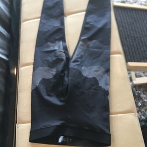 Ultracor regular rise camo leggings